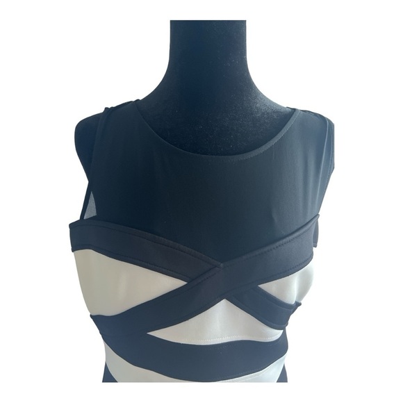 Guess Los Angeles Women Casual Dress Black& White Striped ~Scoop neckline - Picture 2 of 14